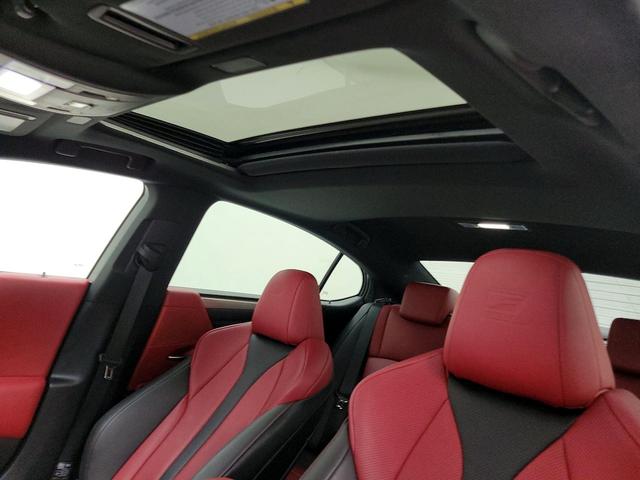 Photo of 2022 Gray Lexus ES 350