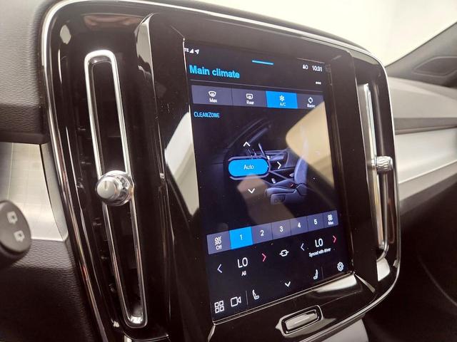 Photo of 2025 Black Volvo XC40