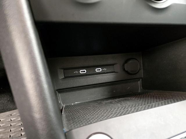 Photo of 2022 Black Volkswagen Taos