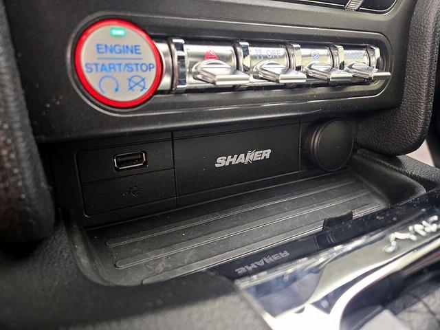 Photo of 2017 Gray Ford Mustang