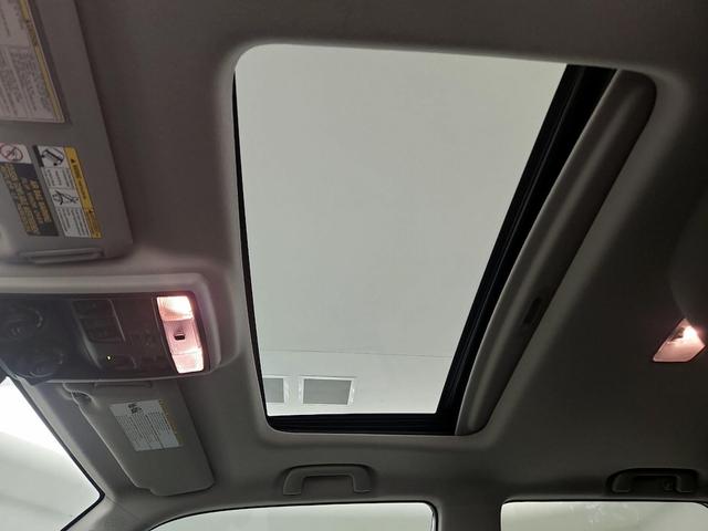 Photo of 2022 Green Toyota 4Runner