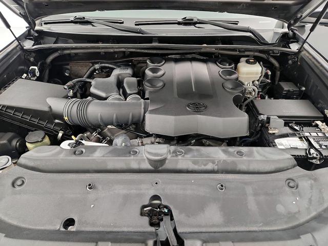 Photo of 2020 Gray Toyota 4Runner
