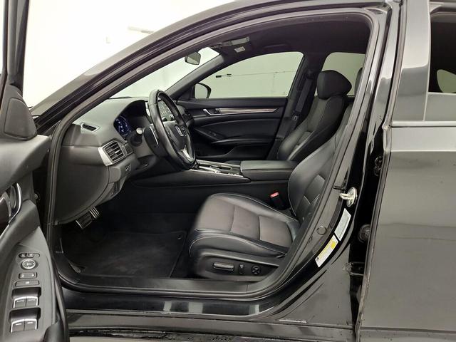Photo of 2018 Black Honda Accord