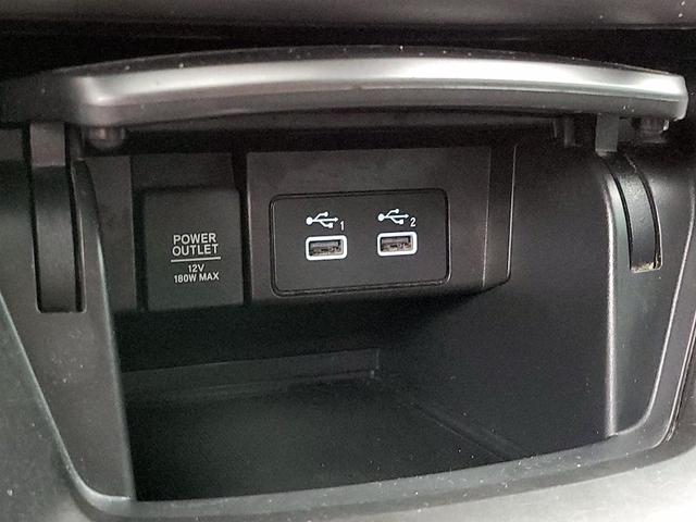 Photo of 2021 White Honda Accord