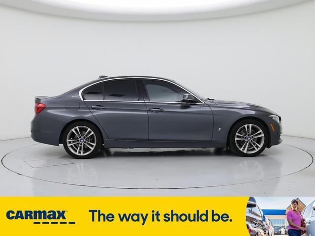 Photo of 2018 Gray BMW 330e