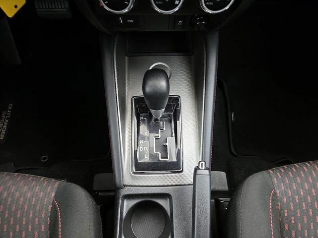 Photo of 2018 Tan Mitsubishi Outlander Sport