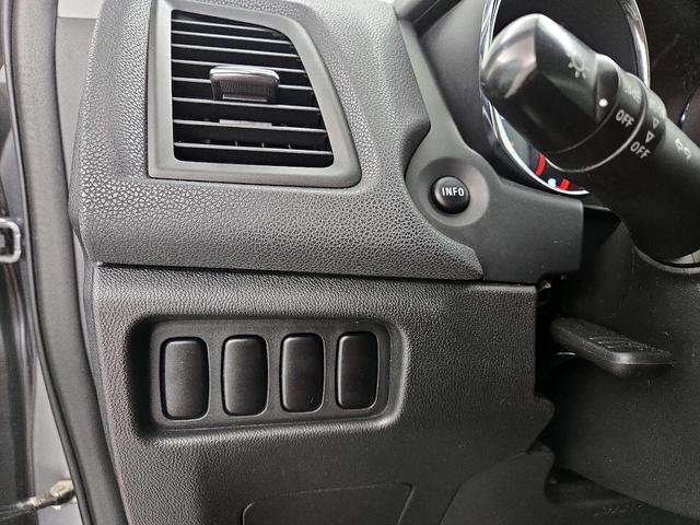 Photo of 2018 Tan Mitsubishi Outlander Sport