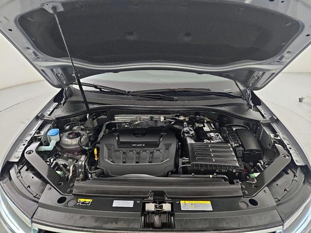Photo of 2022 Silver Volkswagen Tiguan