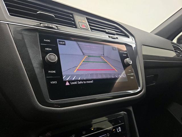 Photo of 2022 Silver Volkswagen Tiguan