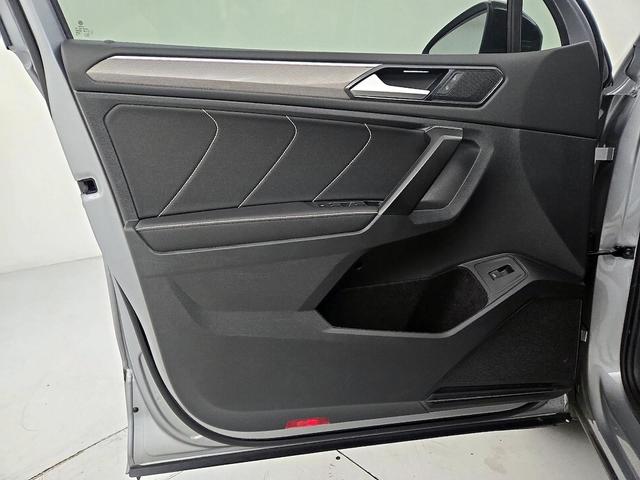 Photo of 2022 Silver Volkswagen Tiguan