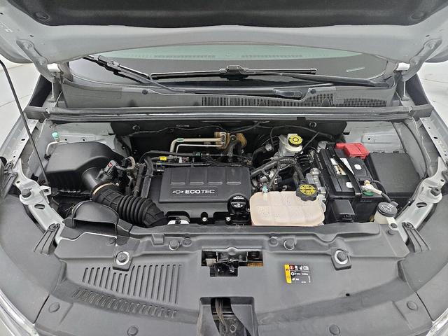 Photo of 2018 Silver Chevrolet Trax