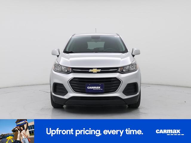 Photo of 2018 Silver Chevrolet Trax