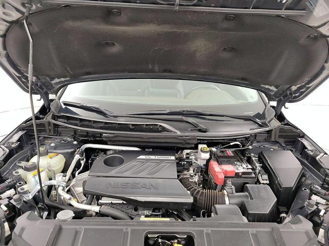 Photo of 2023 Black Nissan Rogue