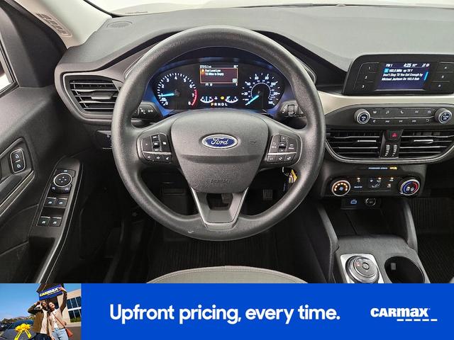 Photo of 2021 Red Ford Escape