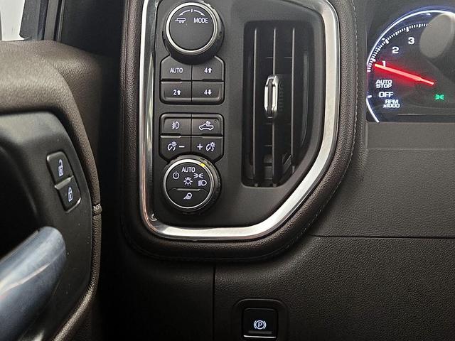 Photo of 2021 Red Chevrolet Silverado 1500