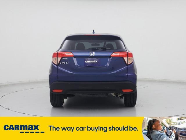Photo of 2017 Blue Honda HR-V