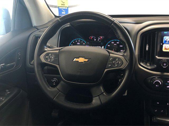 Photo of 2018 Summit White Chevrolet Colorado
