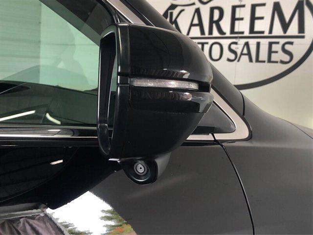 Photo of 2015 Crystal Black Pearl Honda CR-V