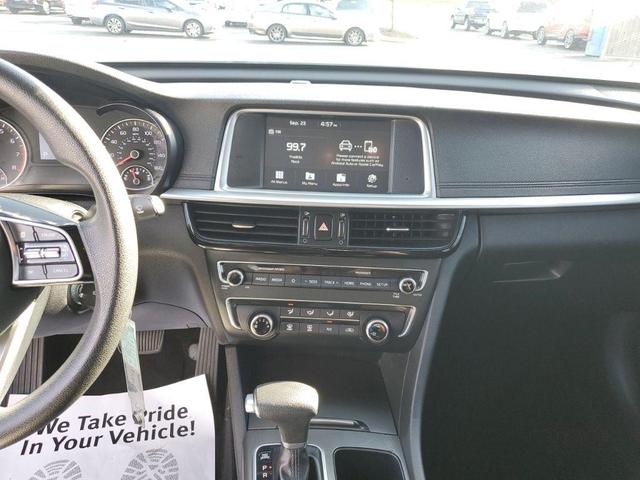 Photo of 2019 Platinum Graphite Kia Optima