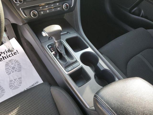 Photo of 2019 Platinum Graphite Kia Optima