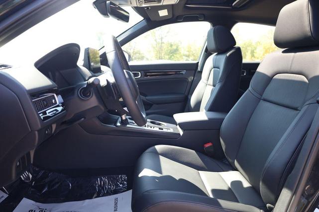 Photo of 2026 Crystal Black Pearl Honda Civic Hybrid