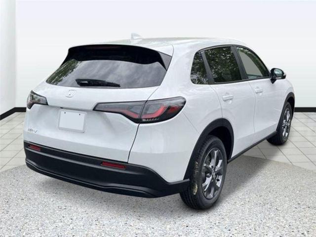 Photo of 2026 Platinum White Honda HR-V