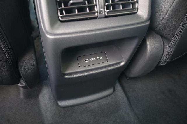 Photo of 2026 Platinum White Honda CR-V
