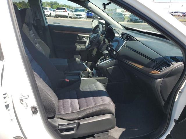 Photo of 2022 Platinum White Pearl Honda CR-V