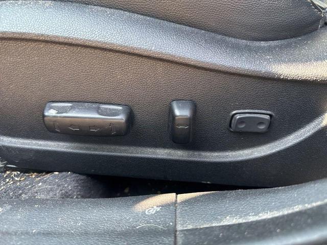 Photo of 2013 Harbor Gray Metallic Hyundai ELANTRA