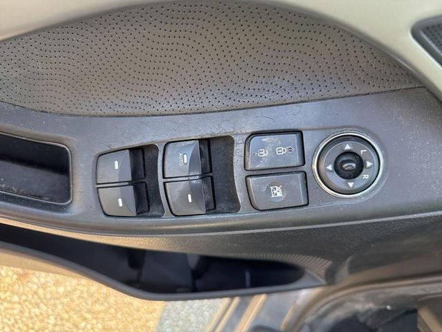 Photo of 2013 Harbor Gray Metallic Hyundai ELANTRA