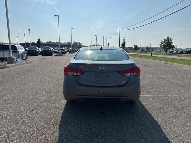Photo of 2013 Harbor Gray Metallic Hyundai ELANTRA