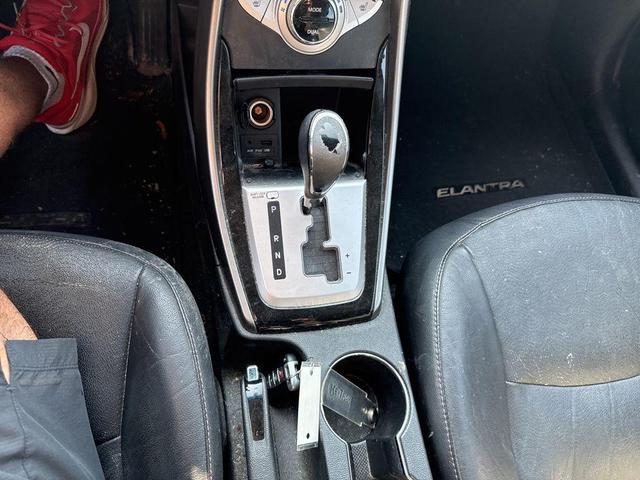 Photo of 2013 Harbor Gray Metallic Hyundai ELANTRA