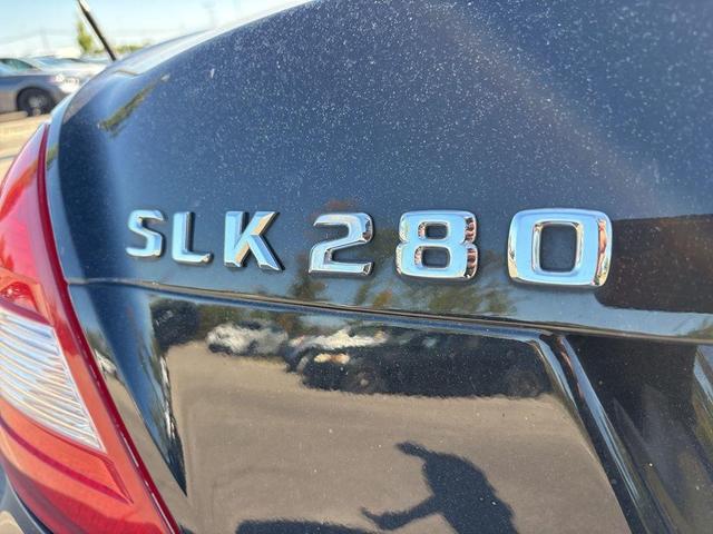 Photo of 2006 Black Mercedes-Benz SLK-Class