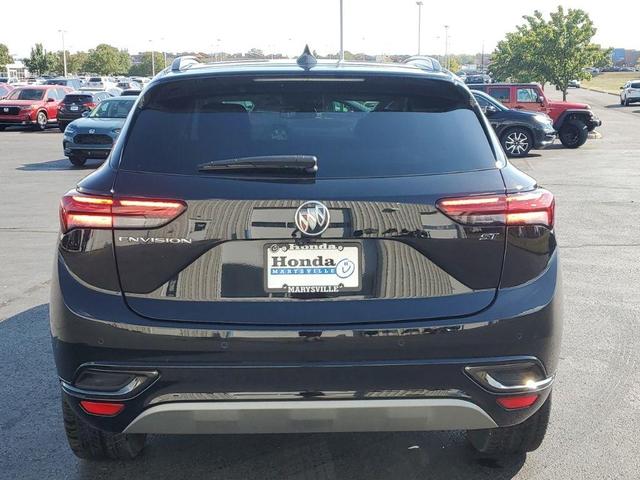 Photo of 2022 Ebony Twilight Metallic Buick Envision