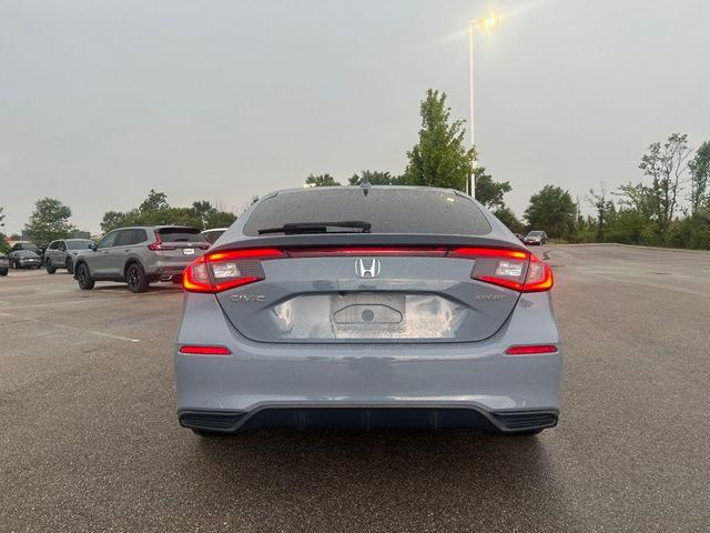 Photo of 2022 Sonic Gray Pearl Honda Civic