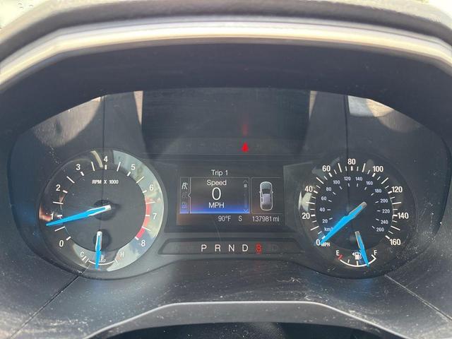 Photo of 2017 Magnetic Metallic Ford Edge