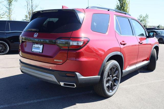 Photo of 2025 Radiant Red Honda Pilot