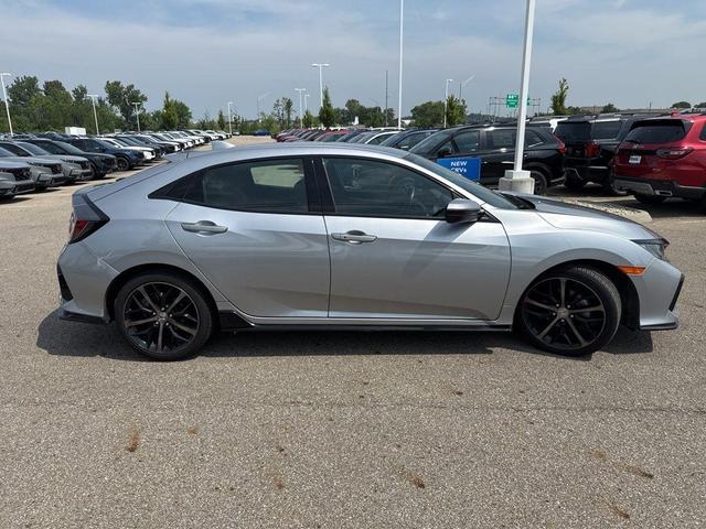 Photo of 2021 Lunar Silver Metallic Honda Civic