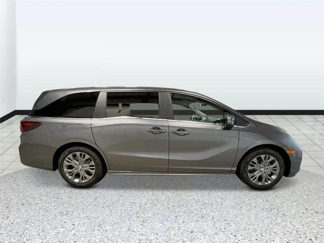 Photo of 2026 Modern Steel Metallic Honda Odyssey