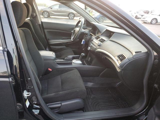 Photo of 2010 Crystal Black Pearl Honda Accord
