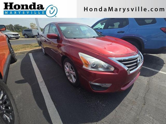 Photo of 2014 Cayenne Red Nissan Altima
