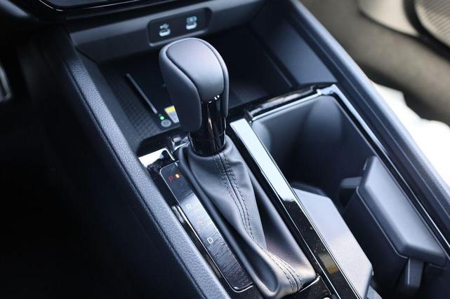 Photo of 2025 Crystal Black Pearl Honda Accord Hybrid