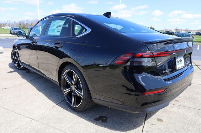Photo of 2025 Crystal Black Pearl Honda Accord Hybrid