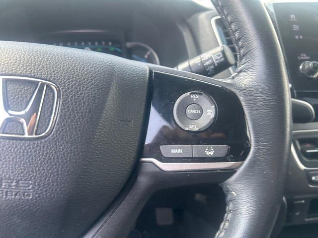 Photo of 2022 Crystal Black Pearl Honda Pilot