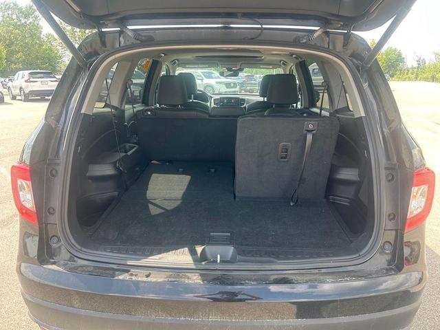 Photo of 2022 Crystal Black Pearl Honda Pilot
