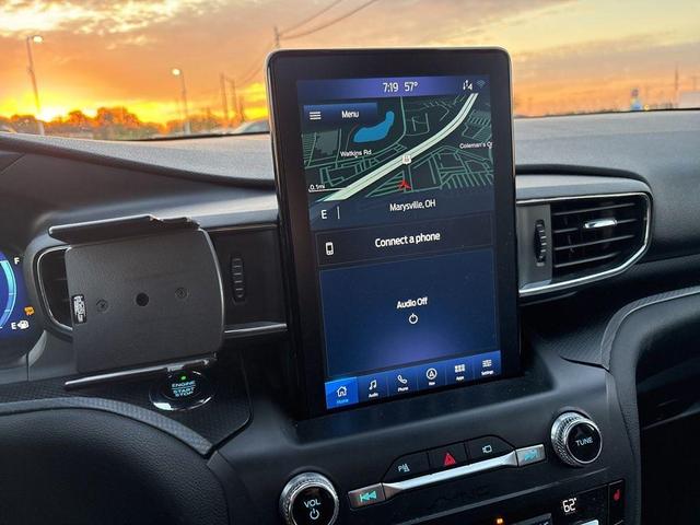 Photo of 2020 Magnetic Metallic Ford Explorer