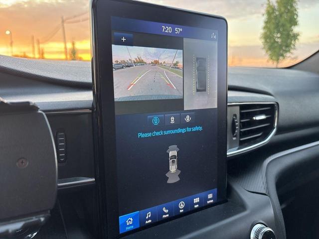 Photo of 2020 Magnetic Metallic Ford Explorer