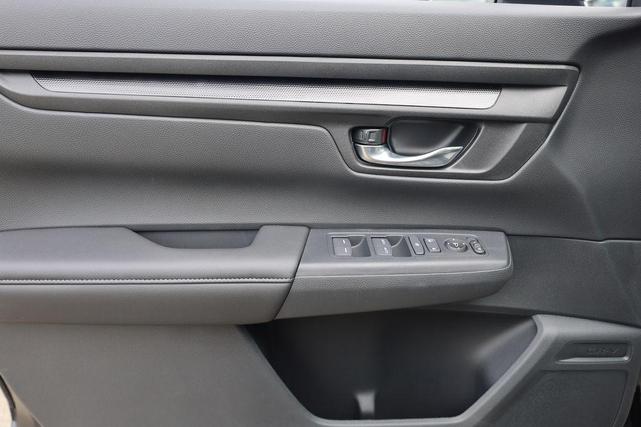 Photo of 2026 Platinum White Honda CR-V
