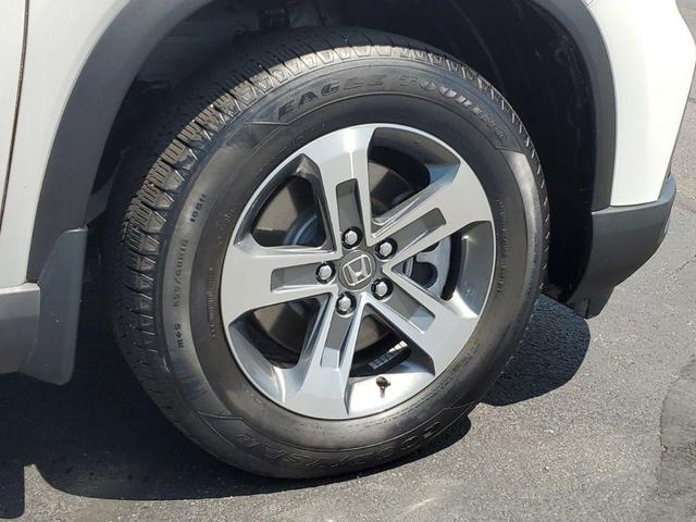 Photo of 2025 Platinum White Pearl Honda Pilot
