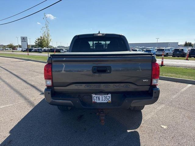 Photo of 2017 Magnetic Gray Metallic Toyota Tacoma
